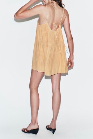 Vestido Zara mini voluminoso texturizado