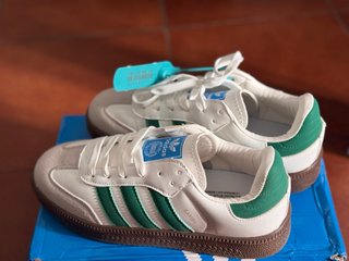 Adidas Samba Blancas y Verdes