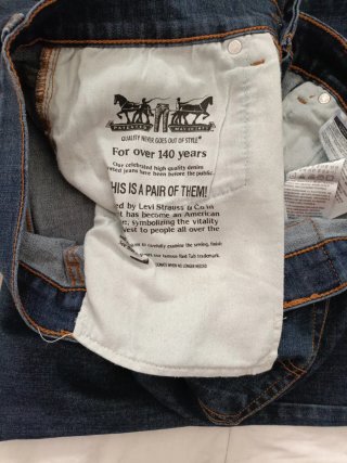 Pantalón Levis 513 W32 L30