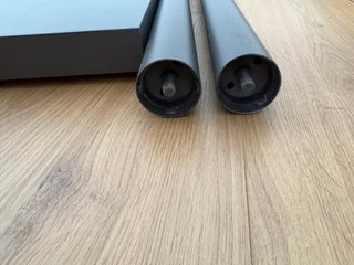 Mesa de estudio gris IKEA
