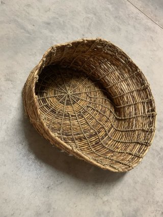 Canasto de mimbre artesanal