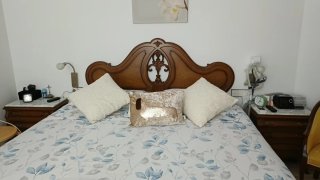 Cabezal de cama de madera clásico