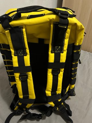 Mochila Táctica Amarilla