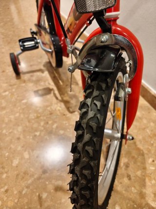 Bicicleta Cars  Roja