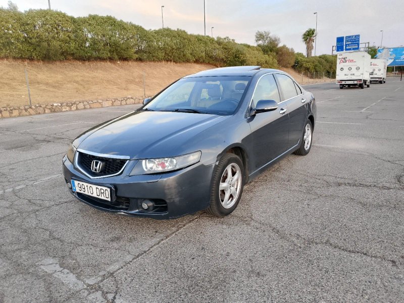 Honda Accord 2005 - foto 1
