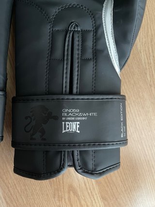 Guantes de Boxeo Leone 1947 Negro Edición 10 Onz