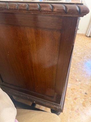 Aparador antiguo madera y mármol