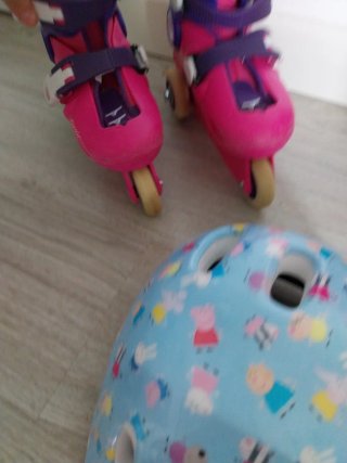 Patines y Casco Infantil 28