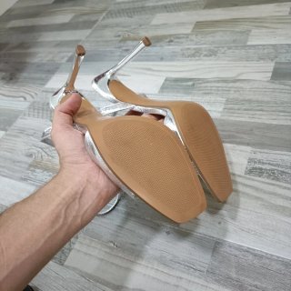Sandalias tacón Zara plateadas talla 42