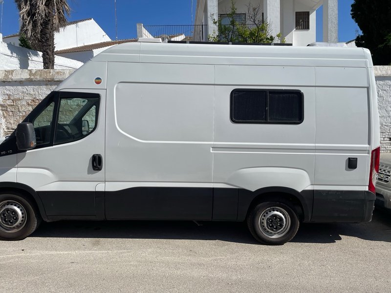 IVECO DAILY 2016.  CAMPERIZADA 2025 - foto 1