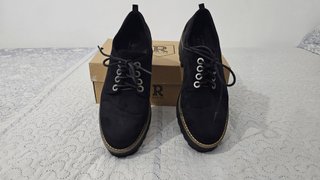 Zapatos de gamuza con plataforma talla 38
