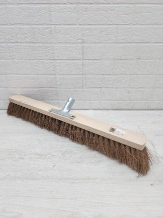 Escoba coco madera 60 cm