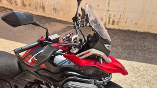 Macbor Montana XR5 510 Adventure como nueva Extras