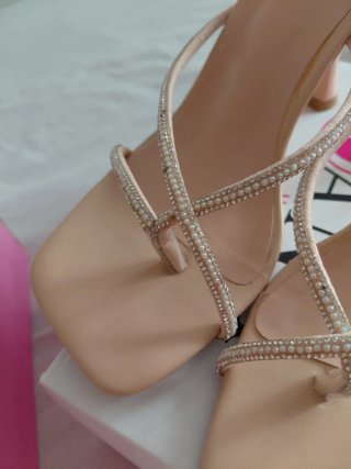 Lote 2 pares zapatos mujer Talla 36 cada par a 8€