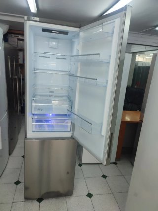 Nevera combi Grundig 200/60cm clase E con garantía
