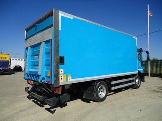 Iveco EUROCARGO 12.250-CAMIONES FURGONES