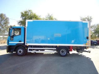 Iveco EUROCARGO 12.250-CAMIONES FURGONES