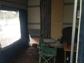 Avance Caravana 3,5m con faldón