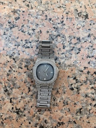 Reloj plateado