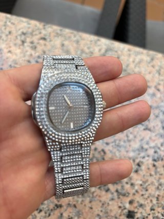 Reloj plateado