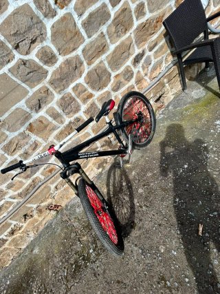 Bicicleta MTB para caballitos y saltos. NEGOCIABLE