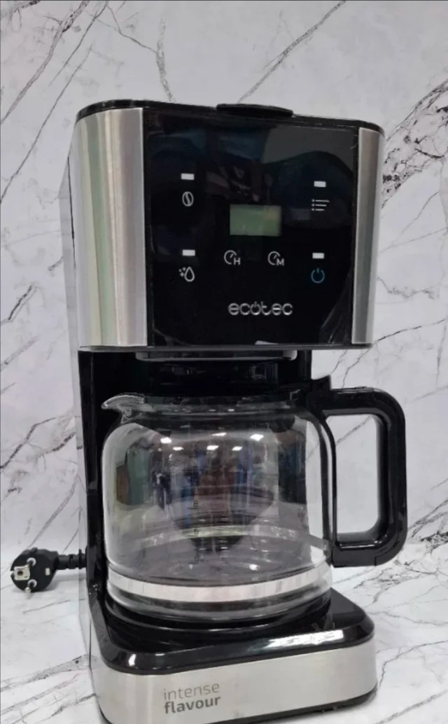 Cafetera Cecotec coffee 66 drop&touch