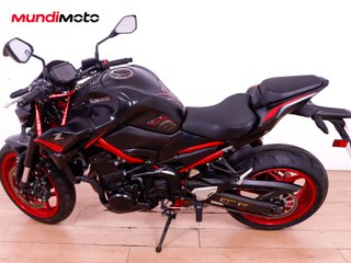 KAWASAKI Z 900