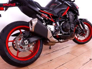 KAWASAKI Z 900