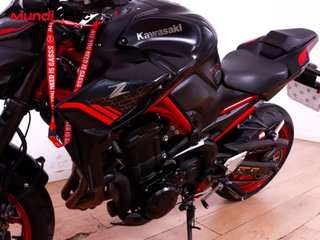 KAWASAKI Z 900