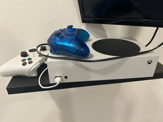 Xbox Series S Blanca + 2 Controles