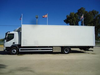 Volvo FL 240-CAMIONES FURGONES