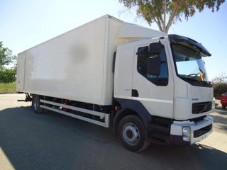 Volvo FL 240-CAMIONES FURGONES