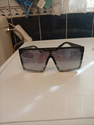 Gafas Louis Vuitton sin usar