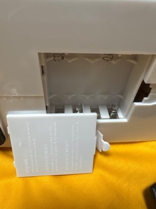 Mini Máquina de coser SM505A multifuncional nueva