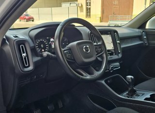 Volvo XC40 2021