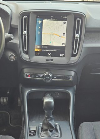Volvo XC40 2021