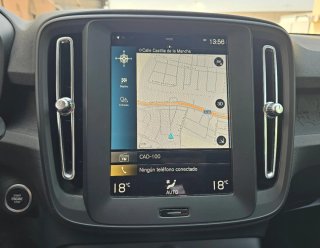 Volvo XC40 2021