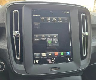 Volvo XC40 2021