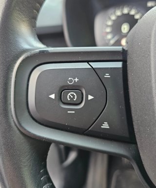 Volvo XC40 2021