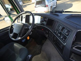Volvo FM 11 410-CAMIONES FURGONES
