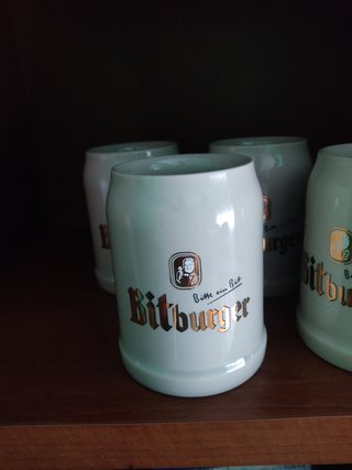 4 Jarras Cerveza Bitburger Cerámica