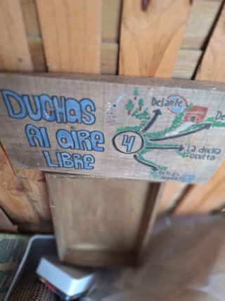 Carteles de madera Se venden varios carteles hecho