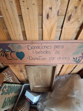 Carteles de madera Se venden varios carteles hecho