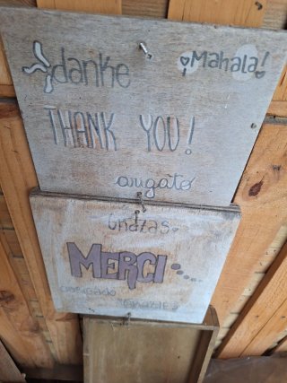 Carteles de madera Se venden varios carteles hecho