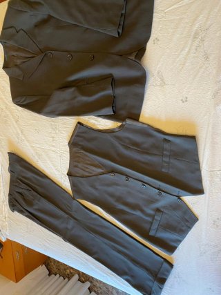 Traje Marca Caramelo Talla 50 Chaqueta y Chaleco