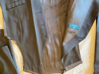 Traje Marca Caramelo Talla 50 Chaqueta y Chaleco