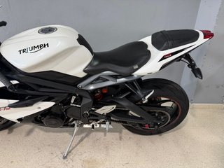 Triumph Daytona 675 ABS Sportbike