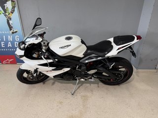 Triumph Daytona 675 ABS Sportbike