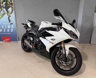 Triumph Daytona 675 ABS Sportbike