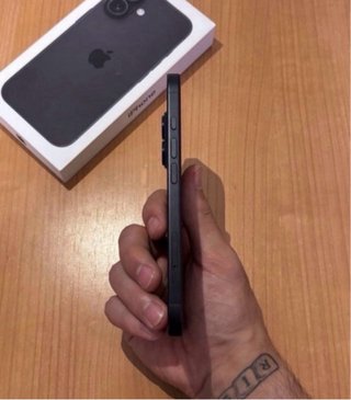 iPhone 16 Negro